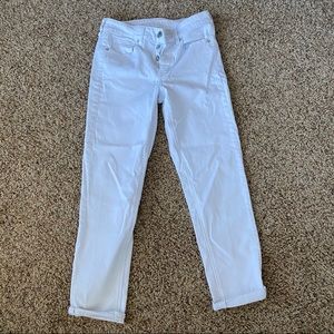 American Eagle Stretch Tomgirl jean